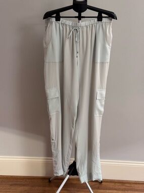 Elie Tahari Pale Blue Women’s Cargo Pants Size XL